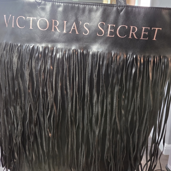 Victoria's Secret Black Fringe Tote Bag - Picture 5 of 5